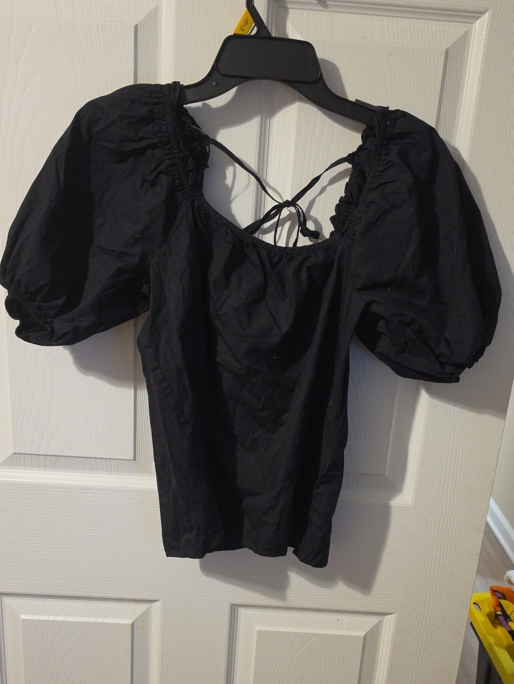 Black Puff Sleeve Tie-Back Women’s Top
